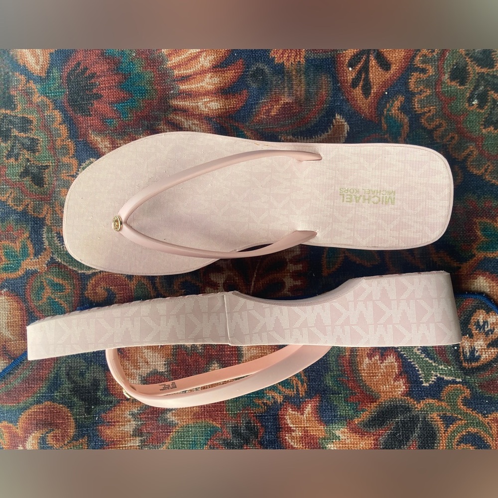 Michael Kors Light Pink Sandals